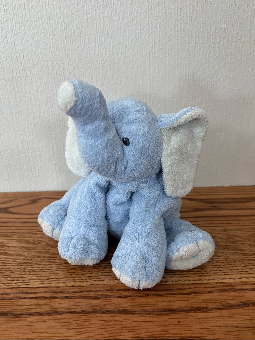 Vintage TY Pluffies Baby Winks the Elephant Plush Toy Tylux 2006